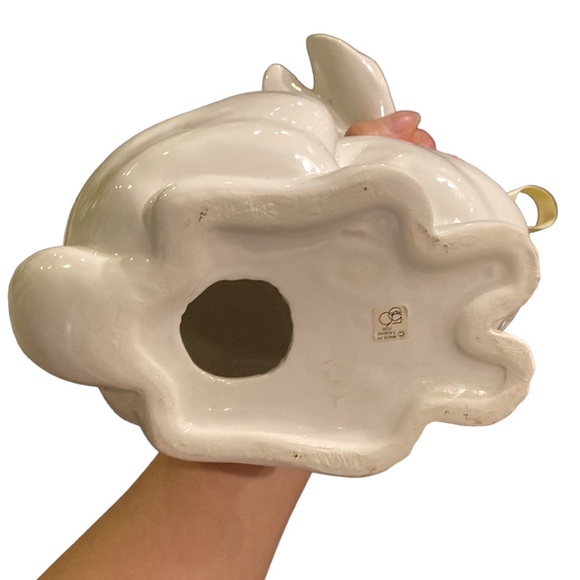 Dept 56 White Glass Rabbit with Red Eyes. Easter - Picture 6 of 7